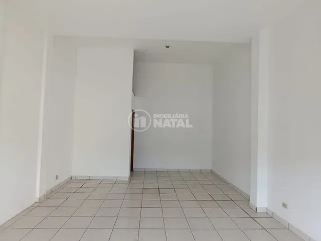 Sala com 40m², para alugar, no bairro Santa Mônica em Londrina