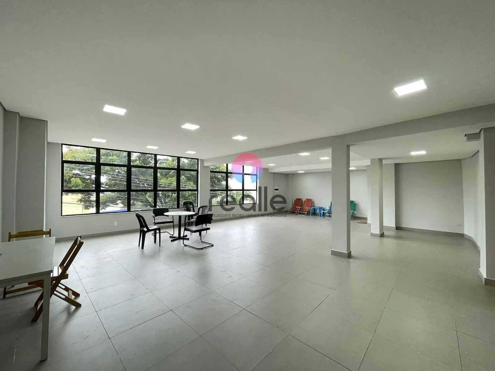 Sala-Conjunto, 85 m² - Foto 1