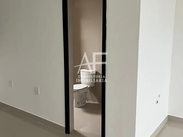 Sala para alugar, no bairro Independência em Taubaté
