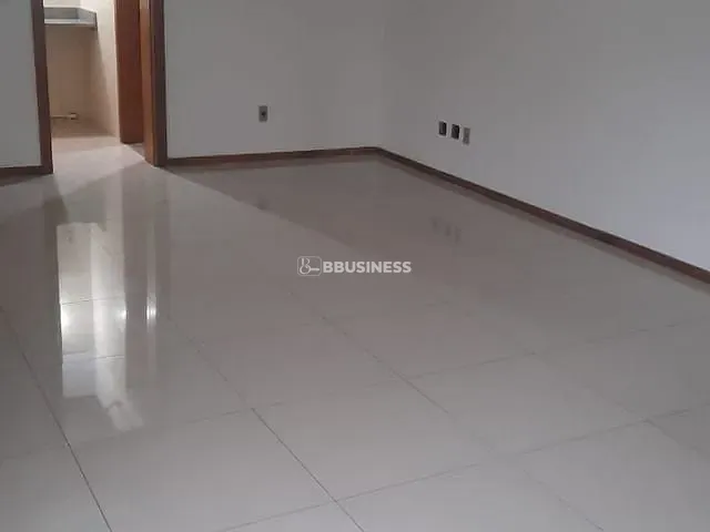 Sala à venda, no bairro Centro Histórico em Porto Alegre