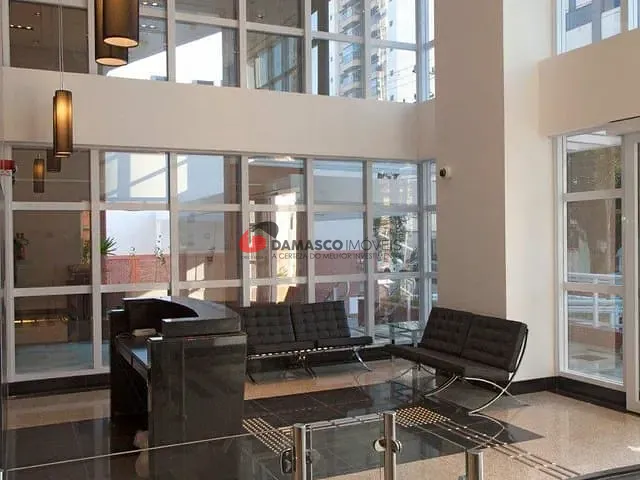 Sala à venda, no bairro Vila Carrão em São Paulo