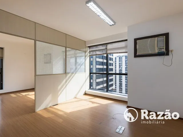 Sala para alugar, no bairro Centro em Curitiba