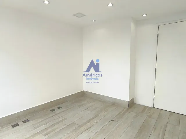 Sala com 22m², à venda ou para alugar, no bairro Recreio dos Bandeirantes em Rio de Janeiro
