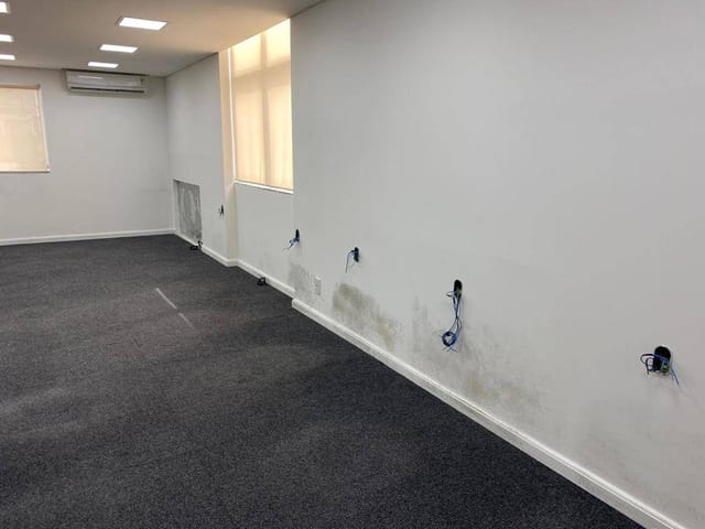 Sala à venda, no bairro Jardim Europa em São Paulo
