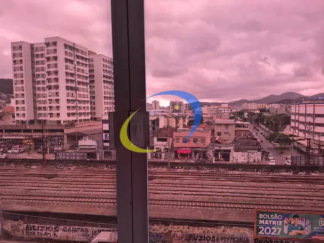 Sala para alugar, no bairro Madureira em Rio de Janeiro
