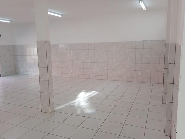 Sala com 100m², para alugar, no bairro Jardim São Paulo em Cambé