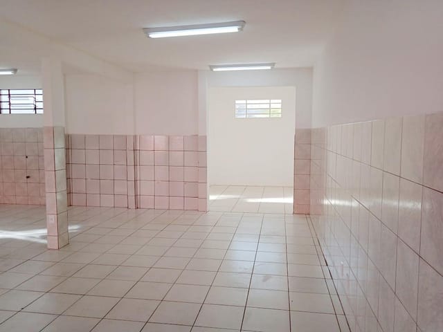 Sala com 100m², para alugar, no bairro Jardim São Paulo em Cambé
