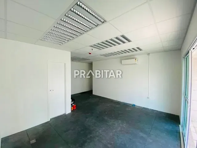 Sala com 52m², à venda, no bairro Vila Leopoldina em São Paulo
