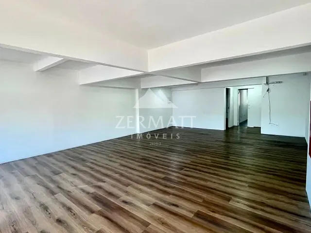 Sala para alugar, no bairro Centro em Blumenau