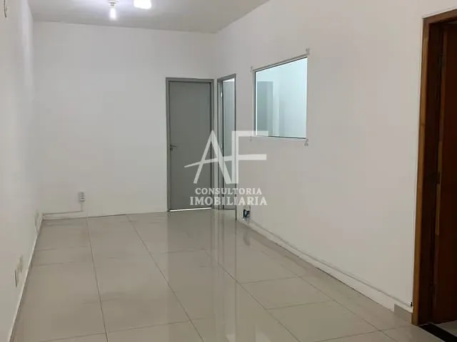 Sala para alugar, no bairro Centro em Taubaté