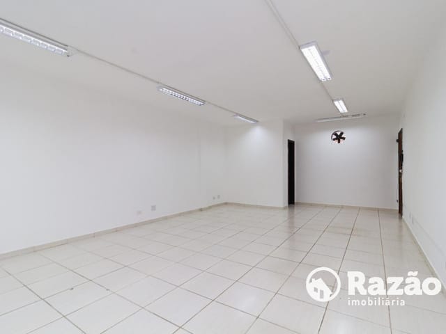 Sala para alugar, no bairro Rebouças em Curitiba