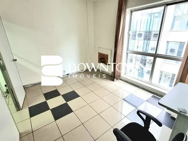 Sala com 30m², para alugar, no bairro Centro em Rio de Janeiro