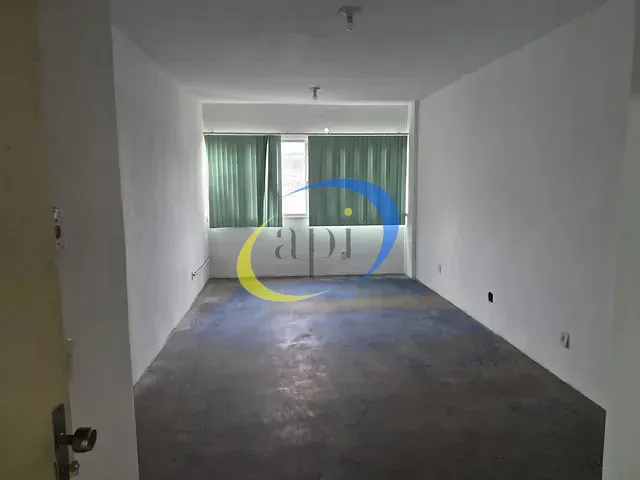 Sala para alugar, no bairro Madureira em Rio de Janeiro