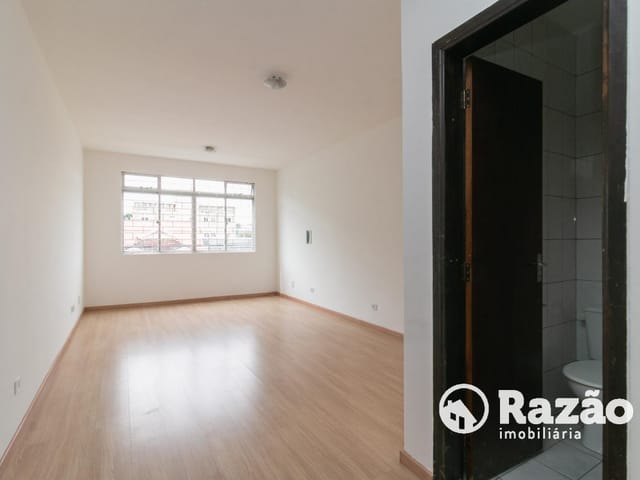 Sala para alugar, no bairro Rebouças em Curitiba