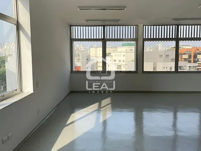 Sala à venda, no bairro Jardim Paulista em São Paulo