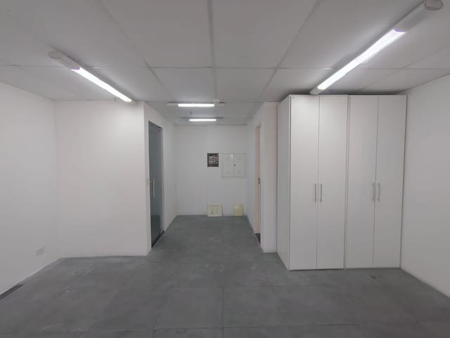 Sala com 77m², para alugar, no bairro Rudge Ramos em São Bernardo do Campo