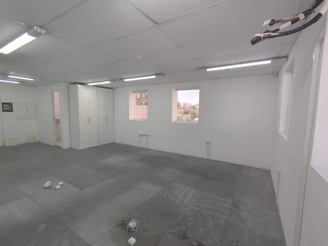 Sala com 77m², para alugar, no bairro Rudge Ramos em São Bernardo do Campo