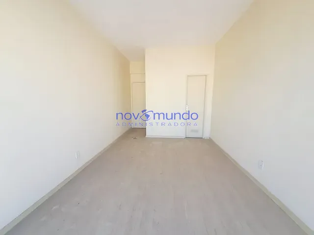 Sala com 21m², para alugar, no bairro Centro em Rio de Janeiro