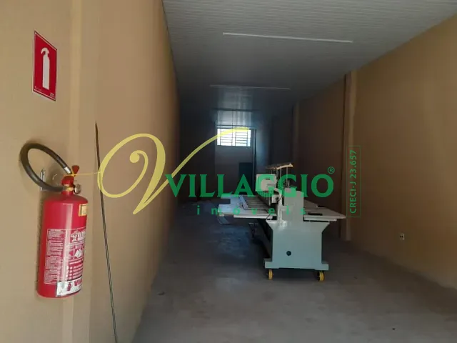 Sala com 90m², para alugar, no bairro Boa Vista em São José do Rio Preto