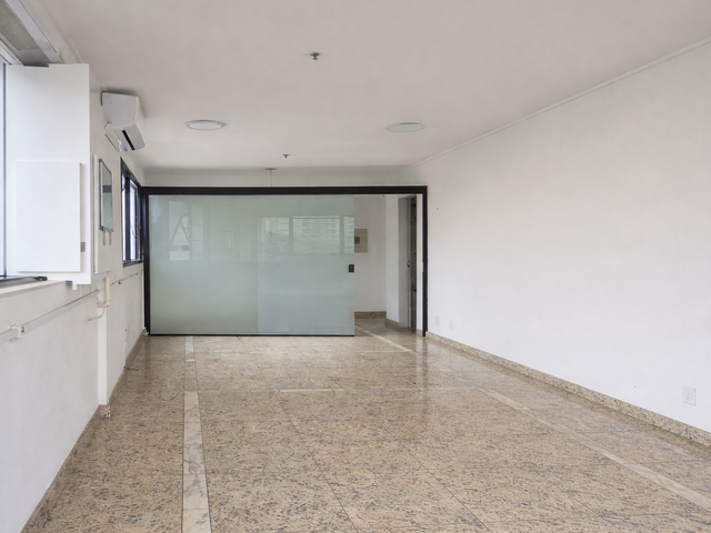 Sala para alugar, no bairro Vila Mariana em São Paulo