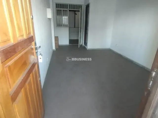 Sala para alugar, no bairro Glória em Contagem