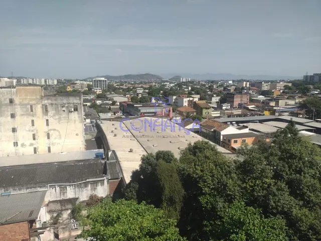 Sala à venda ou para alugar, no bairro Campo Grande em Rio de Janeiro
