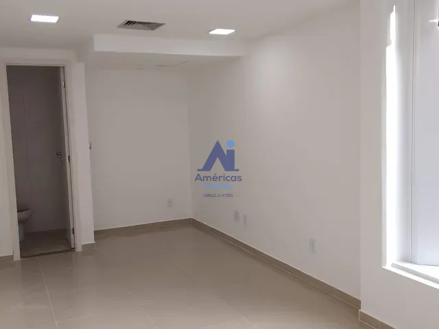 Sala com 22m², para alugar, no bairro Recreio dos Bandeirantes em Rio de Janeiro