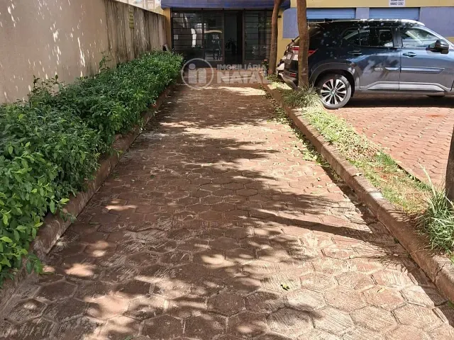 Sala para alugar, no bairro Centro em Londrina