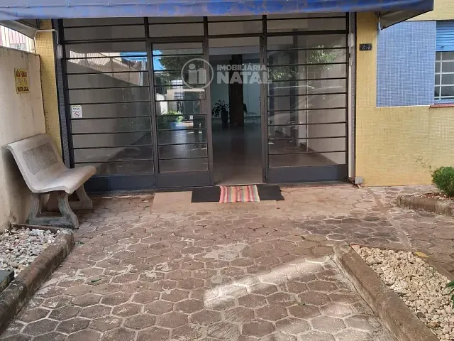 Sala para alugar, no bairro Centro em Londrina