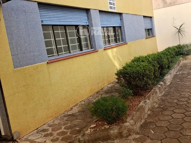 Sala para alugar, no bairro Centro em Londrina