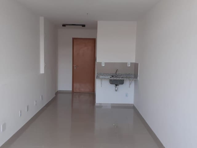 Sala com 25m², à venda, no bairro São Cristóvão em Rio de Janeiro
