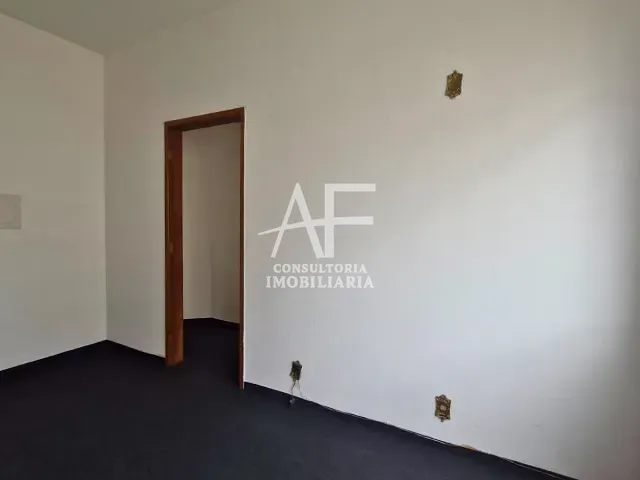Sala para alugar, no bairro Centro em Taubaté