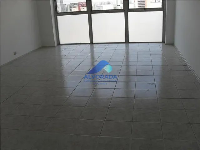 Sala à venda ou para alugar, no bairro Jardim São Dimas em São José dos Campos