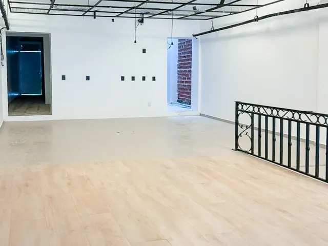 Sala para alugar, no bairro Campina em Belém