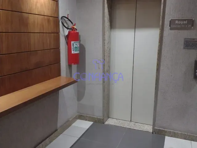Sala à venda ou para alugar, no bairro Campo Grande em Rio de Janeiro
