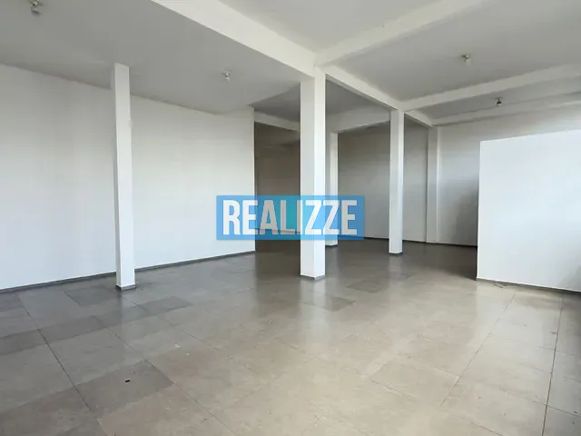 Sala para alugar, no bairro Centro em Marau