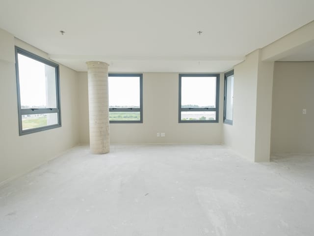 Sala com 40m², à venda, no bairro São Gonçalo em Pelotas