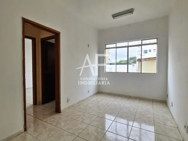 Sala para alugar, no bairro Centro em Taubaté