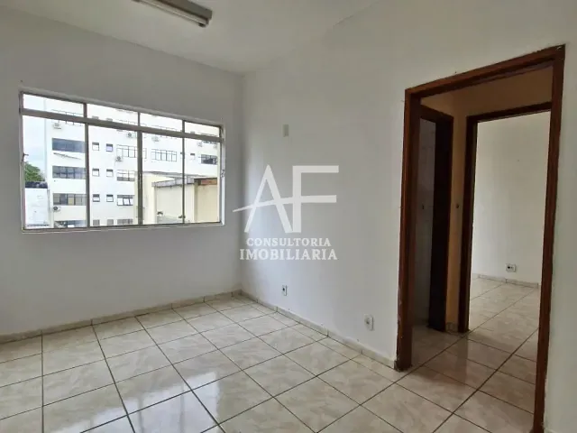 Sala para alugar, no bairro Centro em Taubaté