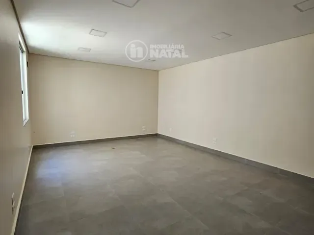 Sala para alugar, no bairro Jardim Presidente em Londrina