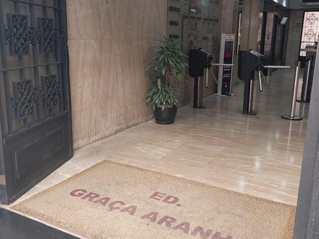 Sala com 204m², à venda ou para alugar, no bairro Centro em Rio de Janeiro