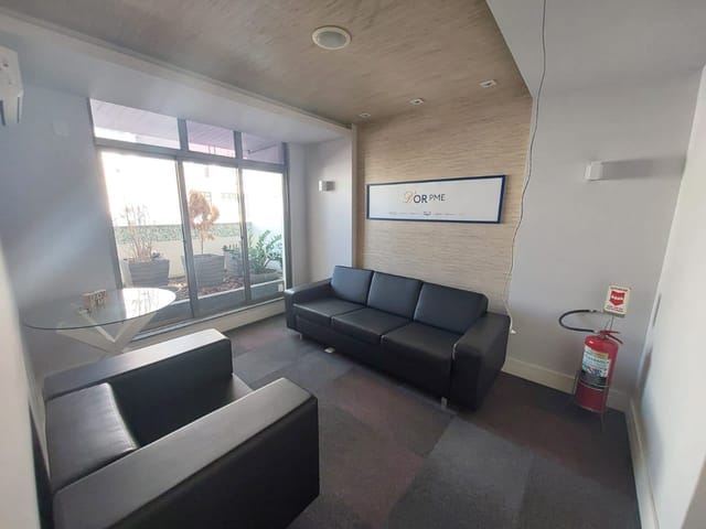Sala com 204m², à venda ou para alugar, no bairro Centro em Rio de Janeiro