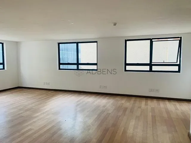 Sala para alugar, no bairro Cerqueira César em São Paulo