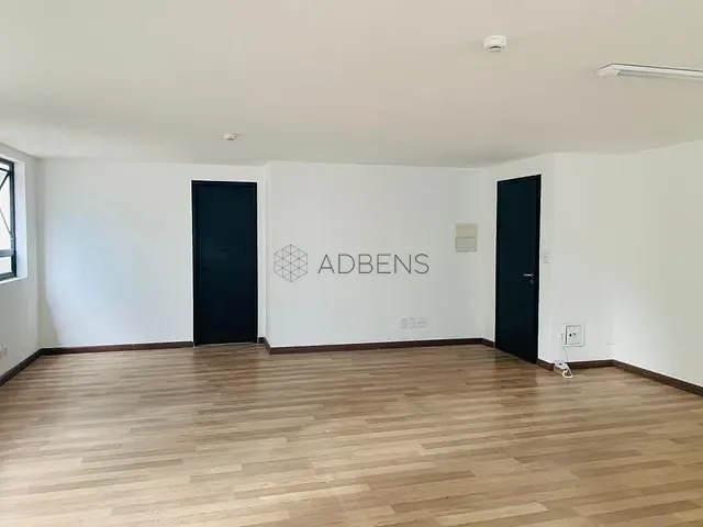 Sala para alugar, no bairro Cerqueira César em São Paulo
