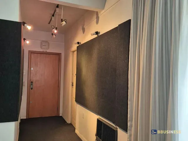 Sala à venda, no bairro Centro Histórico em Porto Alegre