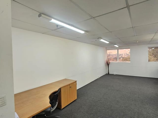 Sala com 89m², para alugar, no bairro Rudge Ramos em São Bernardo do Campo