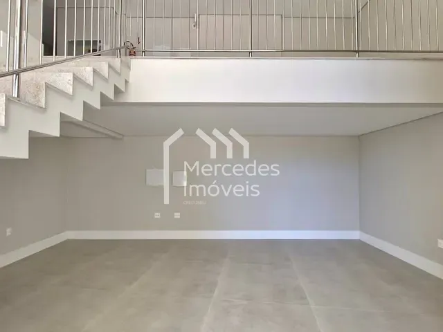Sala para alugar, no bairro Centro em Itajaí
