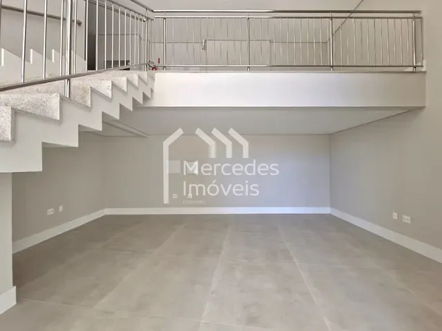 Sala para alugar, no bairro Centro em Itajaí