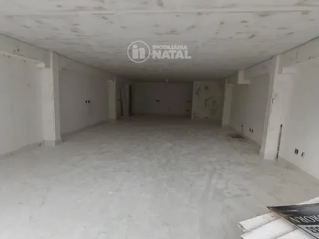 Sala com 110m², para alugar, no bairro Vila Ipiranga em Londrina
