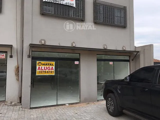 Sala com 110m², para alugar, no bairro Vila Ipiranga em Londrina